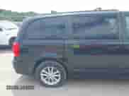 2015 Dodge Grand Caravan SXT Plus с VIN 2C4RDGCG1FR733329, выставлен на аукционе IAAI как лот 43073406 с пробегом 248 444 миль миль и . История ставок и продаж доступна на DreamBid. Изображение 13.