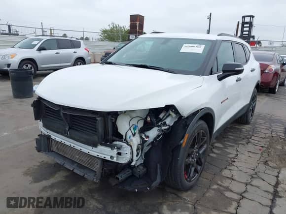 2020 Chevrolet Blazer LT с VIN 3GNKBCR48LS659930, выставлен на аукционе IAAI как лот 42500308 с пробегом 40 287 миль миль и . История ставок и продаж доступна на DreamBid. Изображение 6.