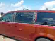 2019 Dodge Grand Caravan SXT z VIN 2C4RDGCG2KR747556, wystawiony jako IAAI lot #43028543 z przebiegiem 120 000 mil mil oraz . Historia ofert i sprzedaży dostępna na DreamBid. Obrazek 11.