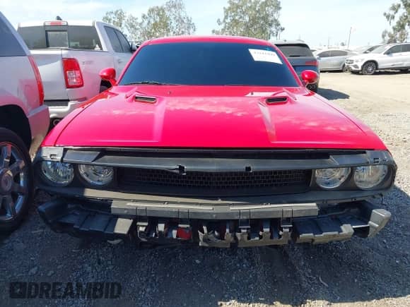 2014 Dodge Challenger R/T z VIN 2C3CDYBT9EH165267, wystawiony jako IAAI lot #43242499 z przebiegiem 28 905 mil mil oraz . Historia ofert i sprzedaży dostępna na DreamBid. Obrazek 12.