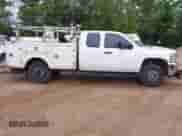 2010 Chevrolet Silverado 3500HD with VIN 1GB5KZBK7AZ252039, listed as a IAAI auction lot 42203910 with 379,973 mi miles and . Bid and sale history available at DreamBid. Image 13.