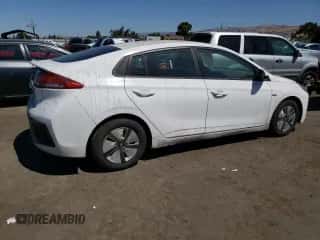 2017 Hyundai Ioniq Blue z VIN KMHC65LCXHU040200, wystawiony jako Copart lot #62828333 z przebiegiem 223 725 mil mil oraz . Historia ofert i sprzedaży dostępna na DreamBid. Obrazek 3.