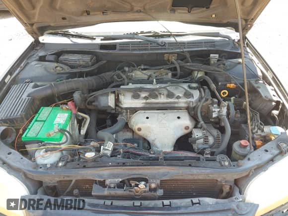 2002 Honda Accord EX с VIN 1HGCG55672A103840, выставлен на аукционе IAAI как лот 43079527 с пробегом 307 090 миль миль и . История ставок и продаж доступна на DreamBid. Изображение 10.