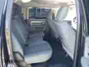 2020 Ram 1500 SLT z VIN 1C6RR6TT5LS133603, wystawiony jako IAAI lot #42357399 z przebiegiem 75 102 mil mil oraz . Historia ofert i sprzedaży dostępna na DreamBid. Obrazek 8.