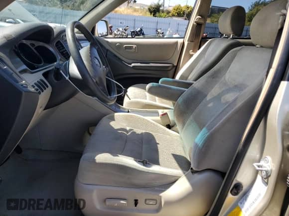 2003 Toyota Highlander с VIN JTEGD21A030056610, выставлен на аукционе Copart как лот 70589175 с пробегом 281 746 миль миль и Списание • Salvage title. История ставок и продаж доступна на DreamBid. Изображение 7.