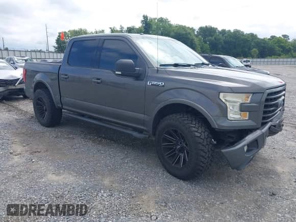 2015 Ford F-150 XL с VIN 1FTEW1CF9FKE07581, выставлен на аукционе IAAI как лот 42626336 с пробегом 294 197 миль миль и . История ставок и продаж доступна на DreamBid. Изображение 1.