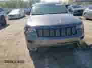 2017 Jeep Grand Cherokee Altitude z VIN 1C4RJFAG5HC882098, wystawiony jako Copart lot #84766565 z przebiegiem 104 497 mil mil oraz Szkoda całkowita • Salvage title. Historia ofert i sprzedaży dostępna na DreamBid. Obrazek 14.