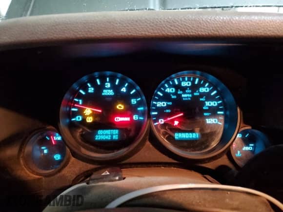 2007 Chevrolet Silverado 1500 LS с VIN 2GCEK13C871708572, выставлен на аукционе Copart как лот 49974605 с пробегом 239 042 миль миль и Чистый • Clean title. История ставок и продаж доступна на DreamBid. Изображение 9.