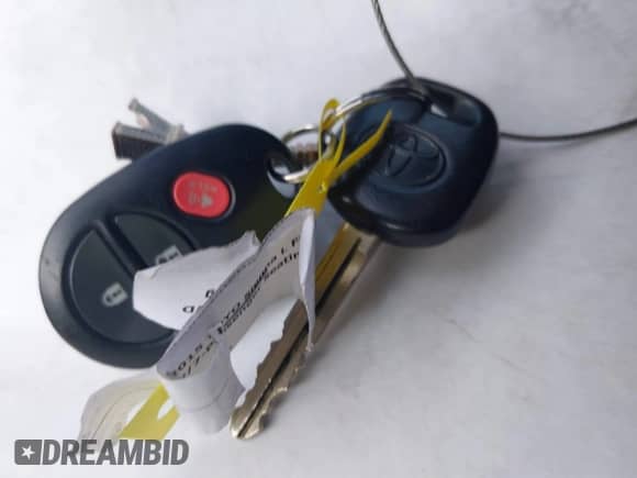 2015 Toyota Sienna L with VIN 5TDZK3DCXFS614096, listed as a IAAI auction lot 39977158 with 93,471 mi miles and . Bid and sale history available at DreamBid. Image 11.