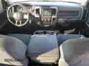 2019 Ram 1500 Express z VIN 1C6RR7KT8KS532205, wystawiony jako Copart lot #84638495 z przebiegiem 125 315 mil mil oraz Szkoda całkowita • Salvage title. Historia ofert i sprzedaży dostępna na DreamBid. Obrazek 8.