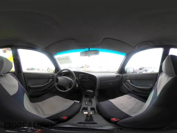 1992 Toyota Camry z VIN 4T1SK12W4NU110507, wystawiony jako IAAI lot #42236165 z przebiegiem 234 147 mil mil oraz . Historia ofert i sprzedaży dostępna na DreamBid. Obrazek 19.