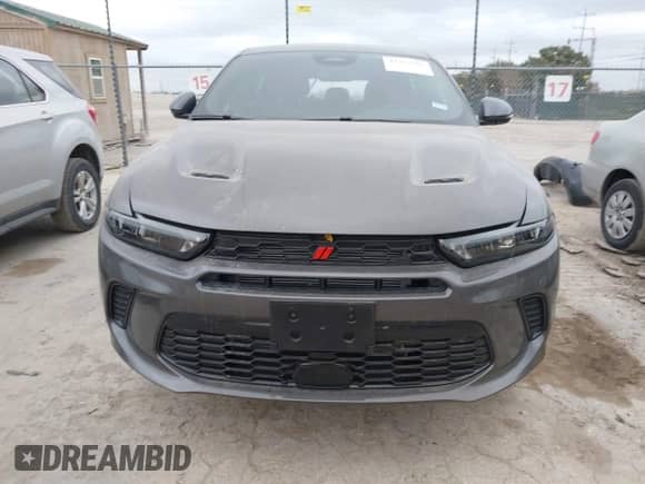 2024 Dodge Hornet GT z VIN ZACNDFAN8R3A44219, wystawiony jako IAAI lot #41324381 z przebiegiem 2 745 mil mil oraz . Historia ofert i sprzedaży dostępna na DreamBid. Obrazek 13.