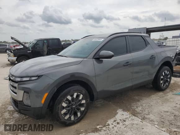2025 Hyundai Santa Cruz SEL с VIN 5NTJB4DE1SH134227, выставлен на аукционе Copart как лот 46620665 с пробегом 1 591 миль миль и Списание • Salvage title. История ставок и продаж доступна на DreamBid. Изображение 1.
