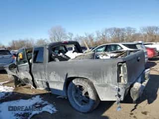 2003 Chevrolet Silverado SS с VIN 2GCEK19N731383335, выставлен на аукционе Copart как лот 46170375 с пробегом Не указан миль и Списание • Salvage title. История ставок и продаж доступна на DreamBid. Изображение 2.