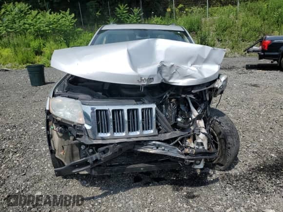 2013 Jeep Grand Cherokee Limited z VIN 1C4RJFBG5DC636189, wystawiony jako Copart lot #64136425 z przebiegiem 108 082 mil mil oraz Szkoda całkowita • Salvage title. Historia ofert i sprzedaży dostępna na DreamBid. Obrazek 5.