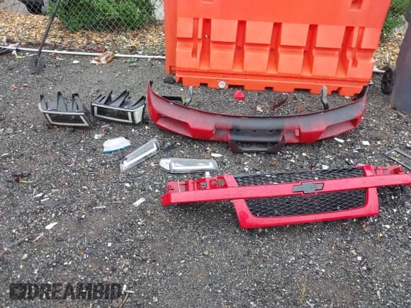 2012 Chevrolet Colorado Work Truck z VIN 1GCCSBF99C8127098, wystawiony jako IAAI lot #43303759 z przebiegiem 79 862 mil mil oraz . Historia ofert i sprzedaży dostępna na DreamBid. Obrazek 12.