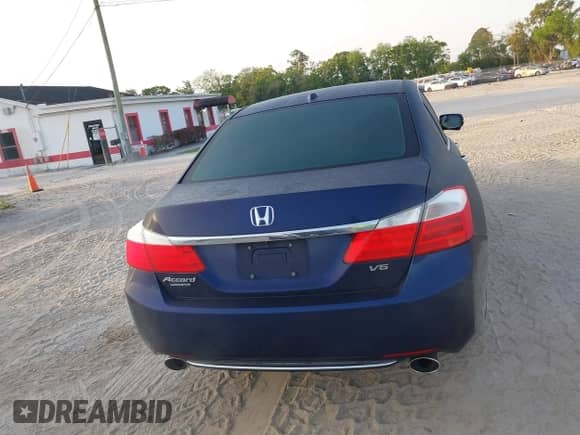 2014 Honda Accord EX-L with VIN 1HGCR3F87EA015356, listed as a IAAI auction lot 41839808 with 266,343 mi miles and . Bid and sale history available at DreamBid. Image 16.