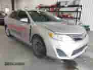 2013 Toyota Camry LE z VIN 4T1BD1FK8DU064728, wystawiony jako IAAI lot #42398146 z przebiegiem 100 867 mil mil oraz . Historia ofert i sprzedaży dostępna na DreamBid. Obrazek 1.