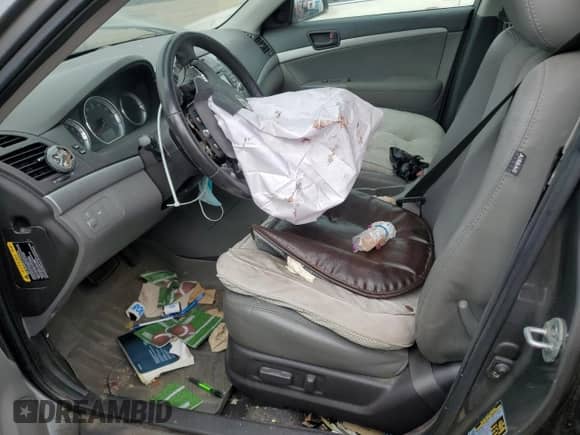 2010 Hyundai Sonata SE PZEV with VIN 5NPEU4AC2AH590653, listed as a Copart auction lot 81876785 with 67,342 mi miles and Salvage title. Bid and sale history available at DreamBid. Image 7.