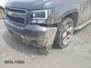 2010 Chevrolet Tahoe LT z VIN 1GNUKBE07AR190500, wystawiony jako IAAI lot #42485265 z przebiegiem 164 097 mil mil oraz . Historia ofert i sprzedaży dostępna na DreamBid. Obrazek 6.