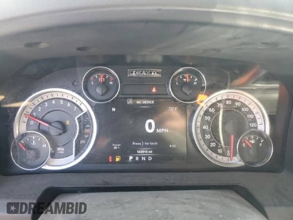 2017 Ram 1500 Big Horn z VIN 1C6RR7LT2HS598143, wystawiony jako Copart lot #89516855 z przebiegiem 143 914 mil mil oraz Czysty tytuł • Clean title. Historia ofert i sprzedaży dostępna na DreamBid. Obrazek 9.