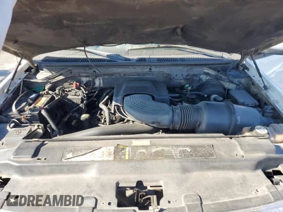 2002 Ford F-150 XLT с VIN 1FTRW07L52KA32293, выставлен на аукционе Copart как лот 81226245 с пробегом 472 017 миль миль и Списание • Salvage title. История ставок и продаж доступна на DreamBid. Изображение 11.