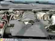 2017 GMC Sierra 1500 z VIN 1GTR1LEC8HZ368829, wystawiony jako Copart lot #54888295 z przebiegiem 113 328 mil mil oraz Szkoda całkowita • Salvage title. Historia ofert i sprzedaży dostępna na DreamBid. Obrazek 13.