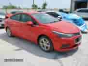 2018 Chevrolet Cruze LT with VIN 1G1BE5SM5J7177605, listed as a Copart auction lot 71865695 with 146,503 mi miles and Salvage title. Bid and sale history available at DreamBid. Image 4.