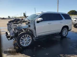 2021 Cadillac Escalade Premium Luxury Platinum с VIN 1GYS4DKL6MR159810, выставлен на аукционе Copart как лот 83011664 с пробегом 33 996 миль миль и Чистый • Clean title. История ставок и продаж доступна на DreamBid. Изображение 1.