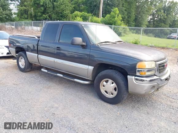 2003 GMC Sierra 1500 SLE с VIN 2GTEK19T931170319, выставлен на аукционе IAAI как лот 42688524 с пробегом 319 869 миль миль и . История ставок и продаж доступна на DreamBid. Изображение 1.