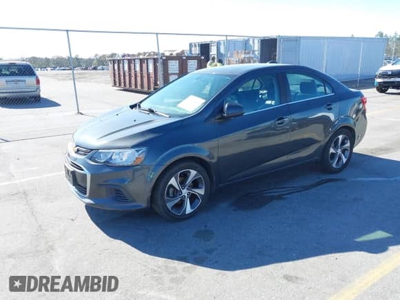 2019 Chevrolet Sonic Premier с VIN 1G1JF5SB5K4127944, выставлен на аукционе IAAI как лот 41792263 с пробегом 106 887 миль миль и . История ставок и продаж доступна на DreamBid. Изображение 2.