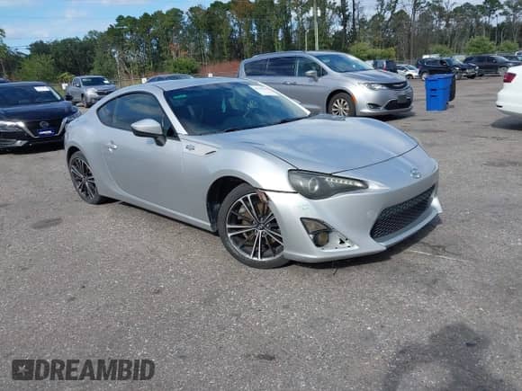 2013 Scion FR-S с VIN JF1ZNAA16D1701427, выставлен на аукционе IAAI как лот 43340325 с пробегом 130 370 миль миль и . История ставок и продаж доступна на DreamBid. Изображение 1.