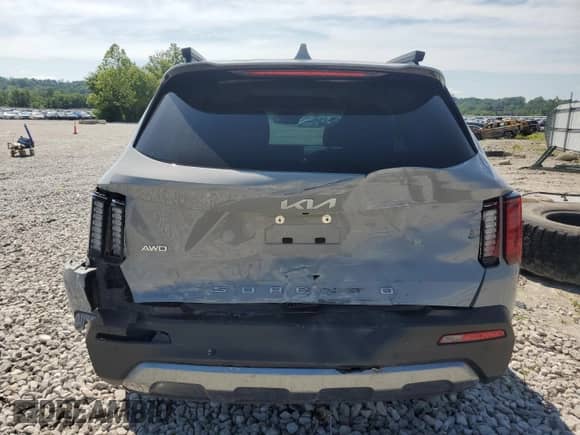 2022 Kia Sorento X-Line EX z VIN 5XYRHDLFXNG129453, wystawiony jako Copart lot #61753985 z przebiegiem 47 870 mil mil oraz Szkoda całkowita • Salvage title. Historia ofert i sprzedaży dostępna na DreamBid. Obrazek 6.