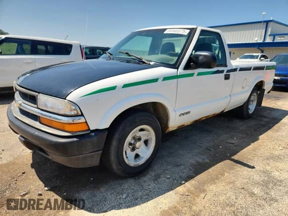 1999 Chevrolet S-10 с VIN 1GCCS1441X8170535, выставлен на аукционе Copart как лот 64968575 с пробегом 99 586 миль миль и Чистый • Clean title. История ставок и продаж доступна на DreamBid. Изображение 1.