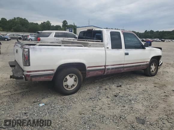 1994 GMC Sierra 1500 z VIN 2GTEC19K5R1587191, wystawiony jako Copart lot #70108465 z przebiegiem 215 236 mil mil oraz Szkoda całkowita • Salvage title. Historia ofert i sprzedaży dostępna na DreamBid. Obrazek 3.