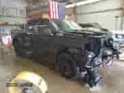 2024 Chevrolet Silverado 1500 LT Trail Boss z VIN 3GCUDFE85RG289179, wystawiony jako Copart lot #70748455 z przebiegiem Nie podano mil oraz Szkoda całkowita • Salvage title. Historia ofert i sprzedaży dostępna na DreamBid. Obrazek 4.