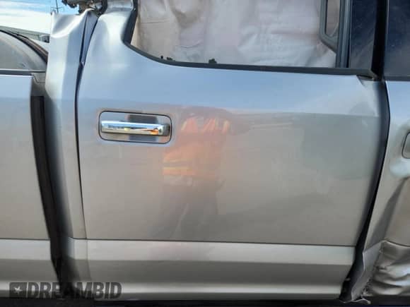 2022 Ford F-250 XL с VIN 1FT7W2BT4NED00344, выставлен на аукционе Copart как лот 81073025 с пробегом Не указан миль и Списание • Salvage title. История ставок и продаж доступна на DreamBid. Изображение 10.