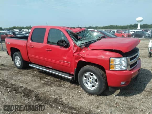 2011 Chevrolet Silverado 1500 LTZ with VIN 3GCUKTE22BG278274, listed as a IAAI auction lot 37097289 with 27,996 mi miles and . Bid and sale history available at DreamBid. Image 1.