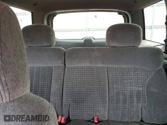 2000 Chevrolet Blazer LT with VIN 1GNDT13W3Y2309967, listed as a Copart auction lot 46306675 with 216,173 mi miles and Salvage title. Bid and sale history available at DreamBid. Image 10.