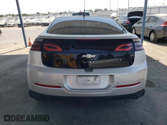 2011 Chevrolet Volt with VIN 1G1RD6E48BU101740, listed as a Copart auction lot 67549415 with 82,709 mi miles and Salvage title. Bid and sale history available at DreamBid. Image 6.