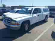 2000 Dodge Dakota Sport with VIN 1B7GL22N5YS746714, listed as a IAAI auction lot 42359234 with 104,864 mi miles and . Bid and sale history available at DreamBid. Image 17.