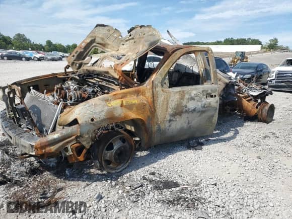 2008 Chevrolet Silverado 3500 с VIN 1GBJC346X8E178058, выставлен на аукционе Copart как лот 66534864 с пробегом Не указан миль и На запчасти • Non repairable. История ставок и продаж доступна на DreamBid. Изображение 1.