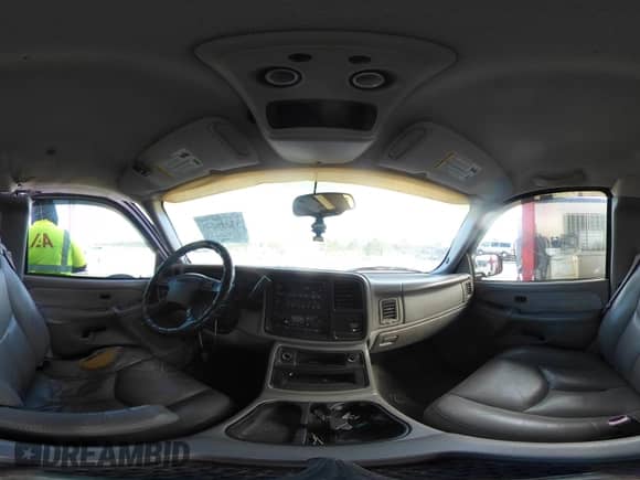 2003 GMC Sierra 1500 SLE с VIN 2GTEC19T331322964, выставлен на аукционе IAAI как лот 41340834 с пробегом 176 777 миль миль и . История ставок и продаж доступна на DreamBid. Изображение 18.