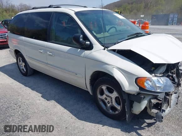 2001 Dodge Caravan ES with VIN 2B4GP54L11R322680, listed as a IAAI auction lot 42027676 with 178,265 mi miles and . Bid and sale history available at DreamBid. Image 1.