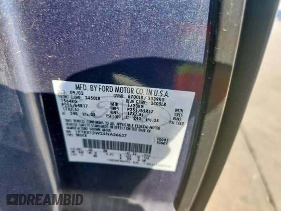 2004 Ford F-150 STX z VIN 1FTRX12W24NA56637, wystawiony jako Copart lot #85576955 z przebiegiem Nie podano mil oraz Czysty tytuł • Clean title. Historia ofert i sprzedaży dostępna na DreamBid. Obrazek 12.