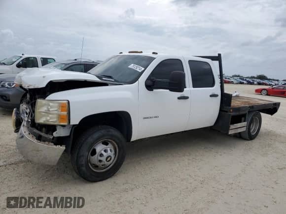 2011 Chevrolet Silverado 3500 с VIN 1GB4KZCL7BF258350, выставлен на аукционе Copart как лот 79129214 с пробегом Не указан миль и Списание • Salvage title. История ставок и продаж доступна на DreamBid. Изображение 1.