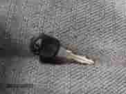 1999 Chevrolet Cavalier z VIN 1G1JC1241X7204981, wystawiony jako IAAI lot #41598495 z przebiegiem Nie podano mil oraz . Historia ofert i sprzedaży dostępna na DreamBid. Obrazek 11.