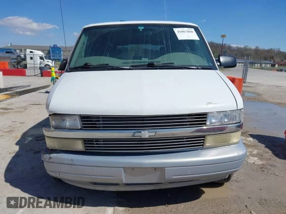 1999 Chevrolet Astro Cargo YF7 с VIN 1GBDM19W4XB142681, выставлен на аукционе IAAI как лот 41867860 с пробегом 207 581 миль миль и . История ставок и продаж доступна на DreamBid. Изображение 12.