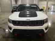 2019 Jeep Compass Trailhawk с VIN 3C4NJDDB5KT733558, выставлен на аукционе Copart как лот 86252424 с пробегом 113 977 миль миль и Списание • Salvage title. История ставок и продаж доступна на DreamBid. Изображение 5.