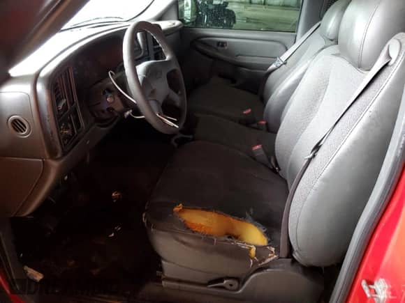 2007 Chevrolet Silverado 1500 Work Truck с VIN 1GCEC14X57Z144756, выставлен на аукционе Copart как лот 83933565 с пробегом 223 037 миль миль и Списание • Salvage title. История ставок и продаж доступна на DreamBid. Изображение 7.